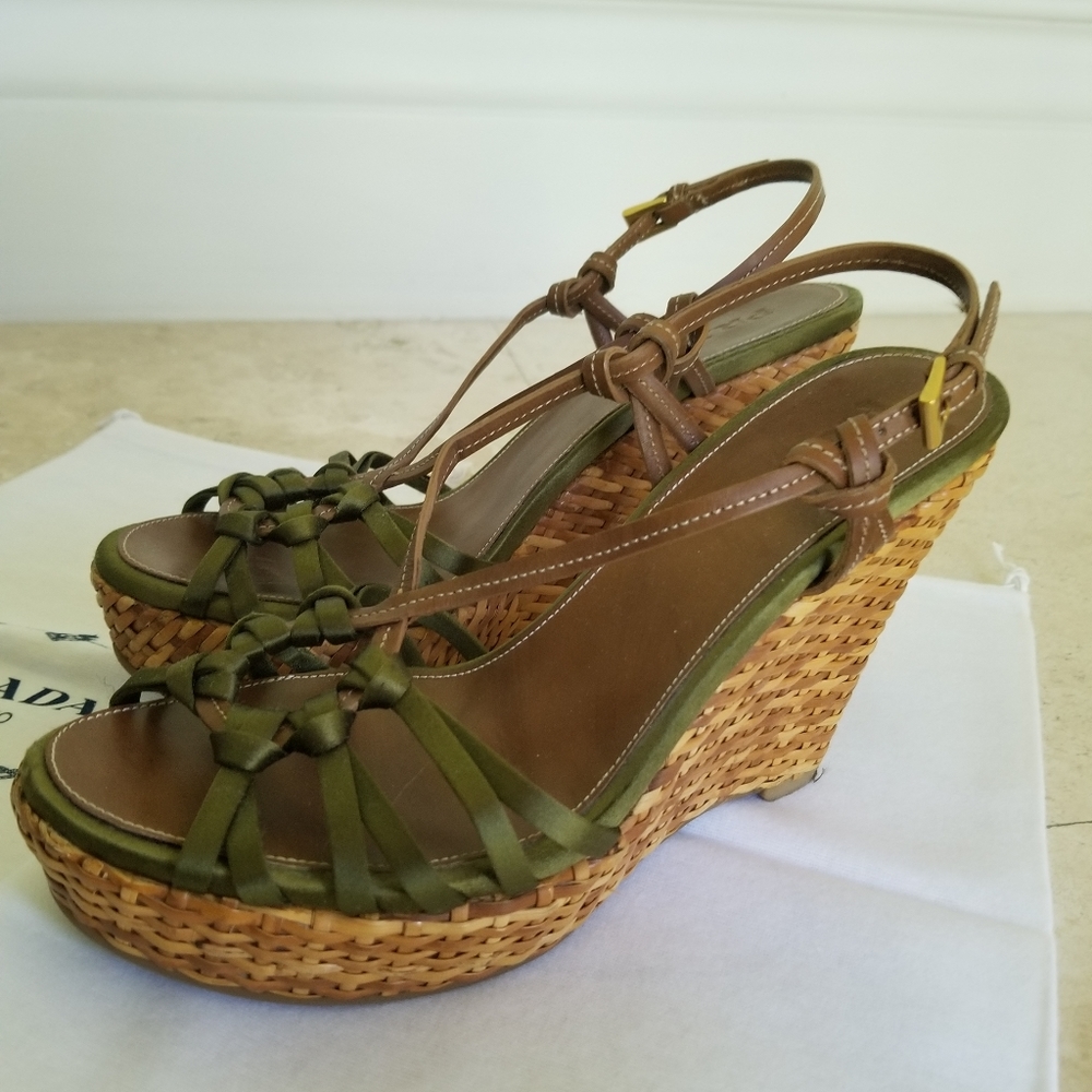PRADA wedge raphia satin sandals Size 37
